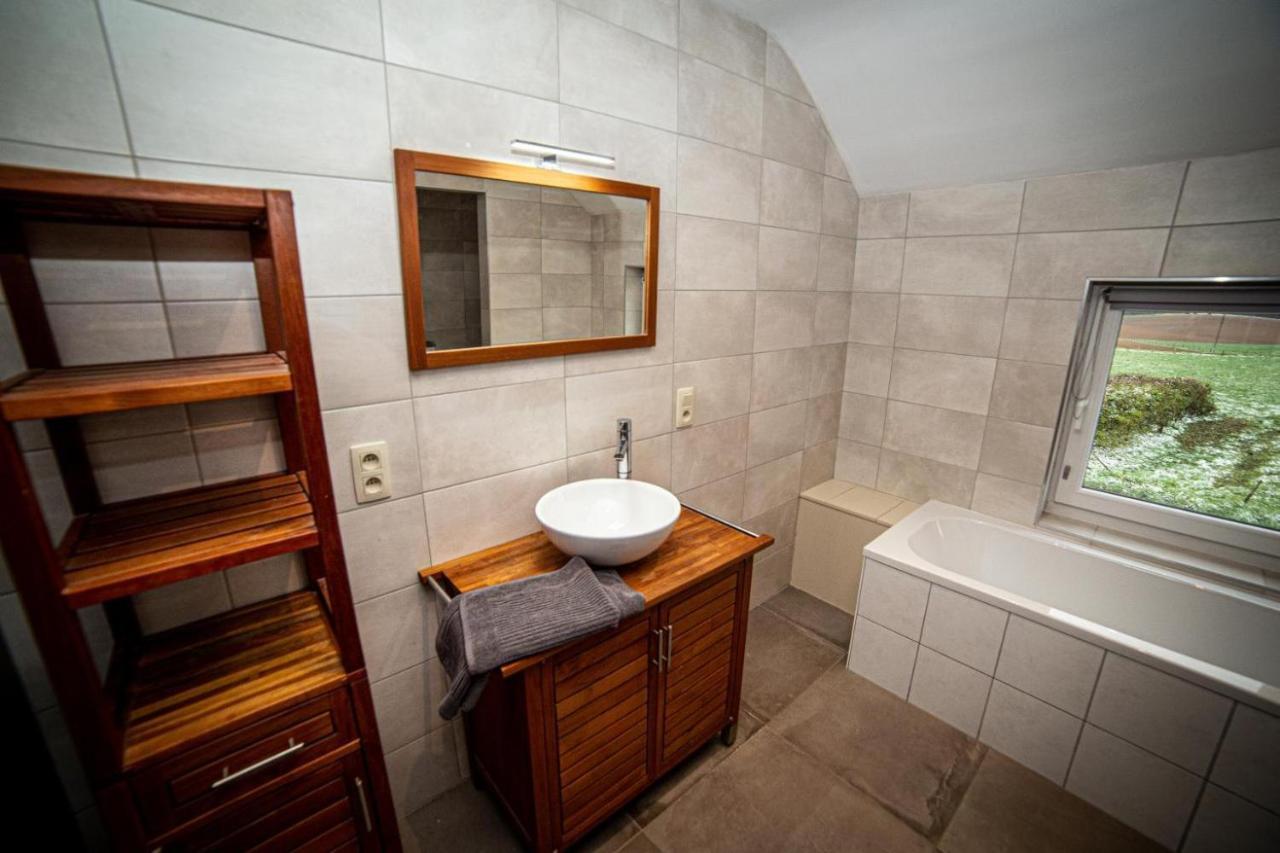 Villa Infiniment Vôtre Onhaye Esterno foto